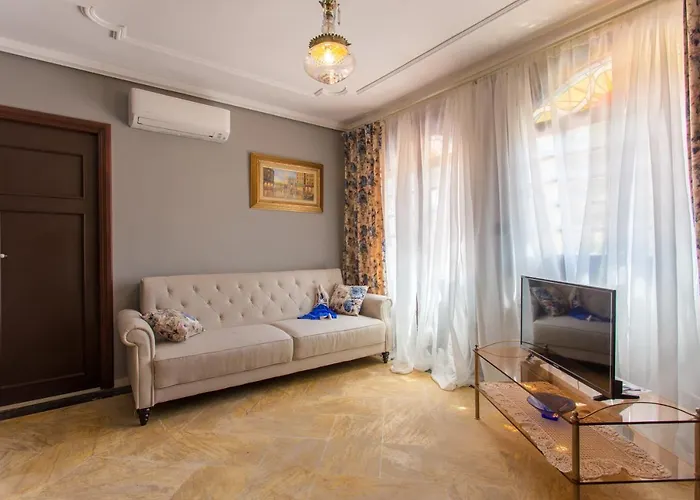 Apartamentos Gaudi Style