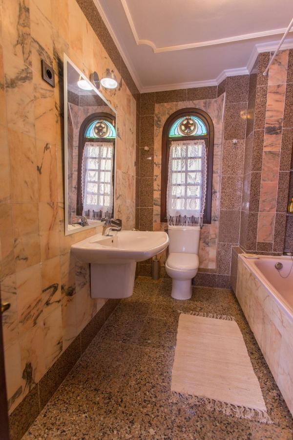 Gaudi Style Apart-hotel