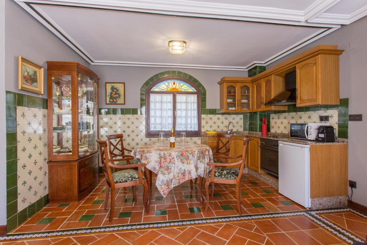 Gaudi Style Apart-hotel